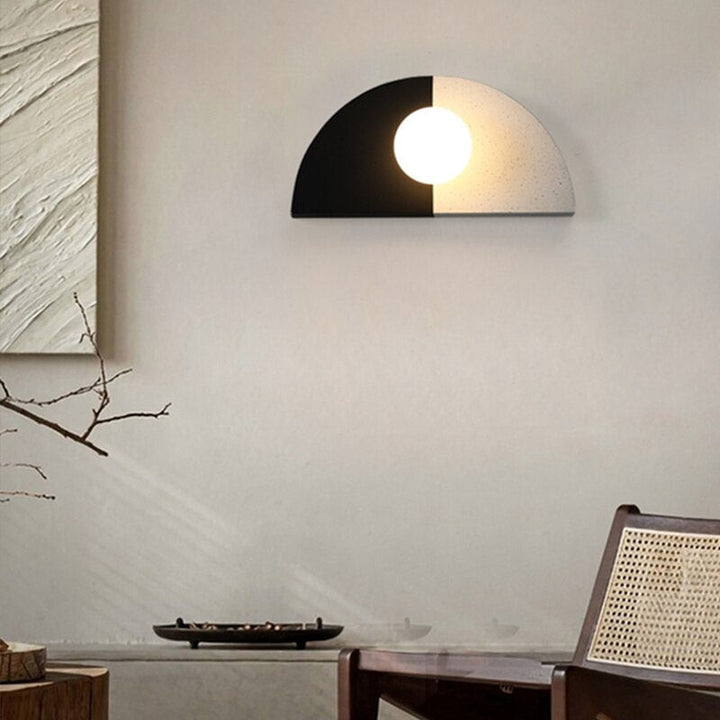 Black & White Arc Resin Wall Lamp- Modern Creative Resin Wall Light- Argy